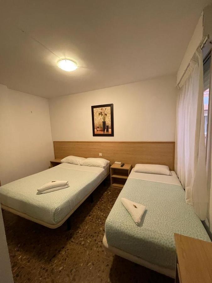 Hostal Milmarcos Zaragoza Eksteriør billede