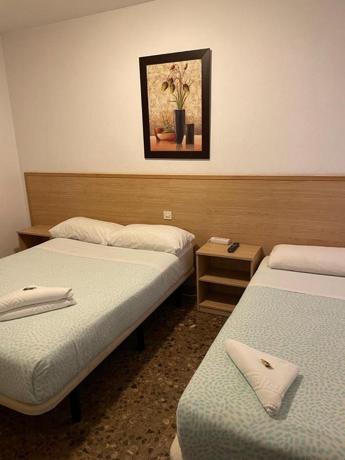 Hostal Milmarcos Zaragoza Eksteriør billede
