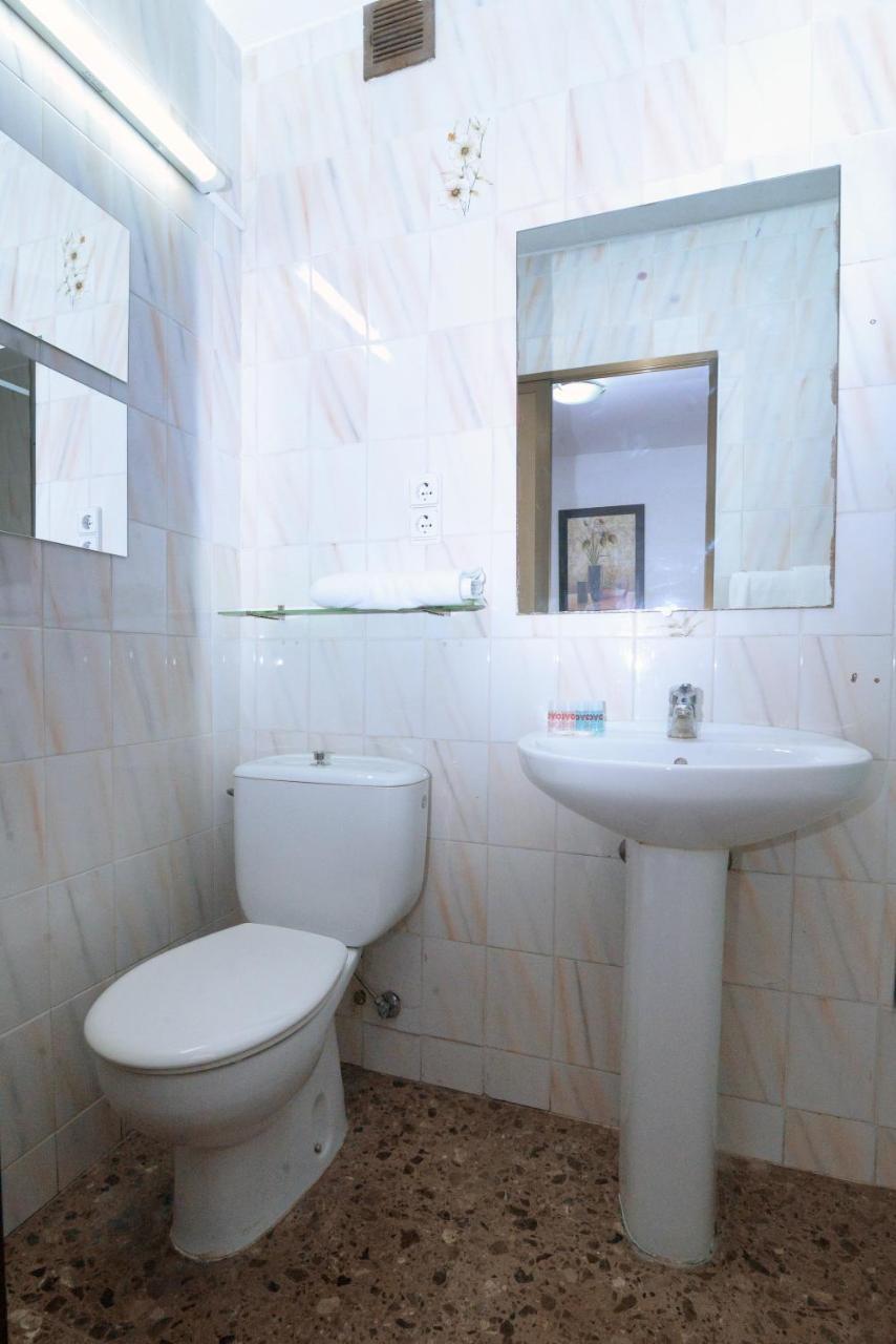 Hostal Milmarcos Zaragoza Eksteriør billede