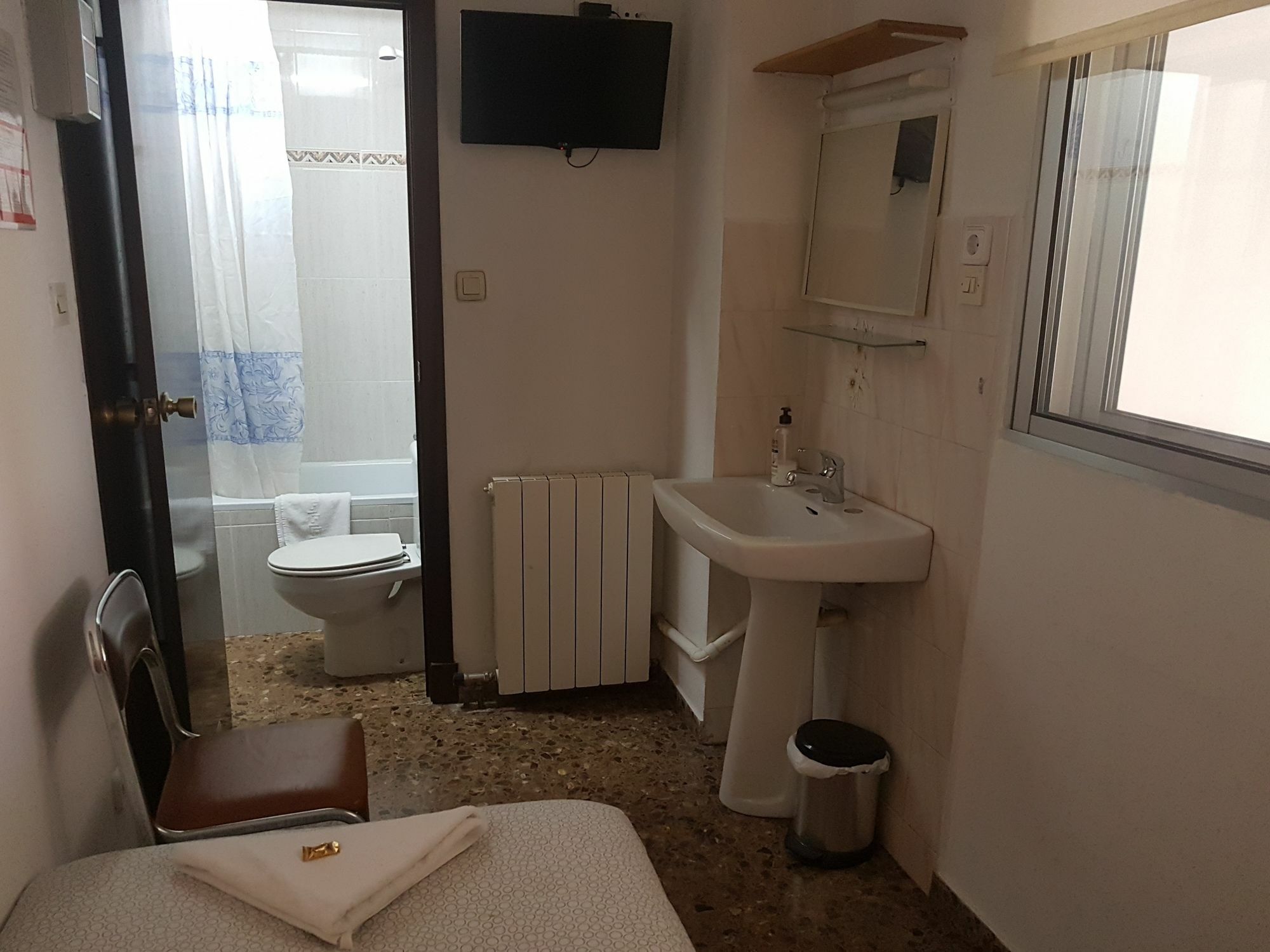 Hostal Milmarcos Zaragoza Eksteriør billede